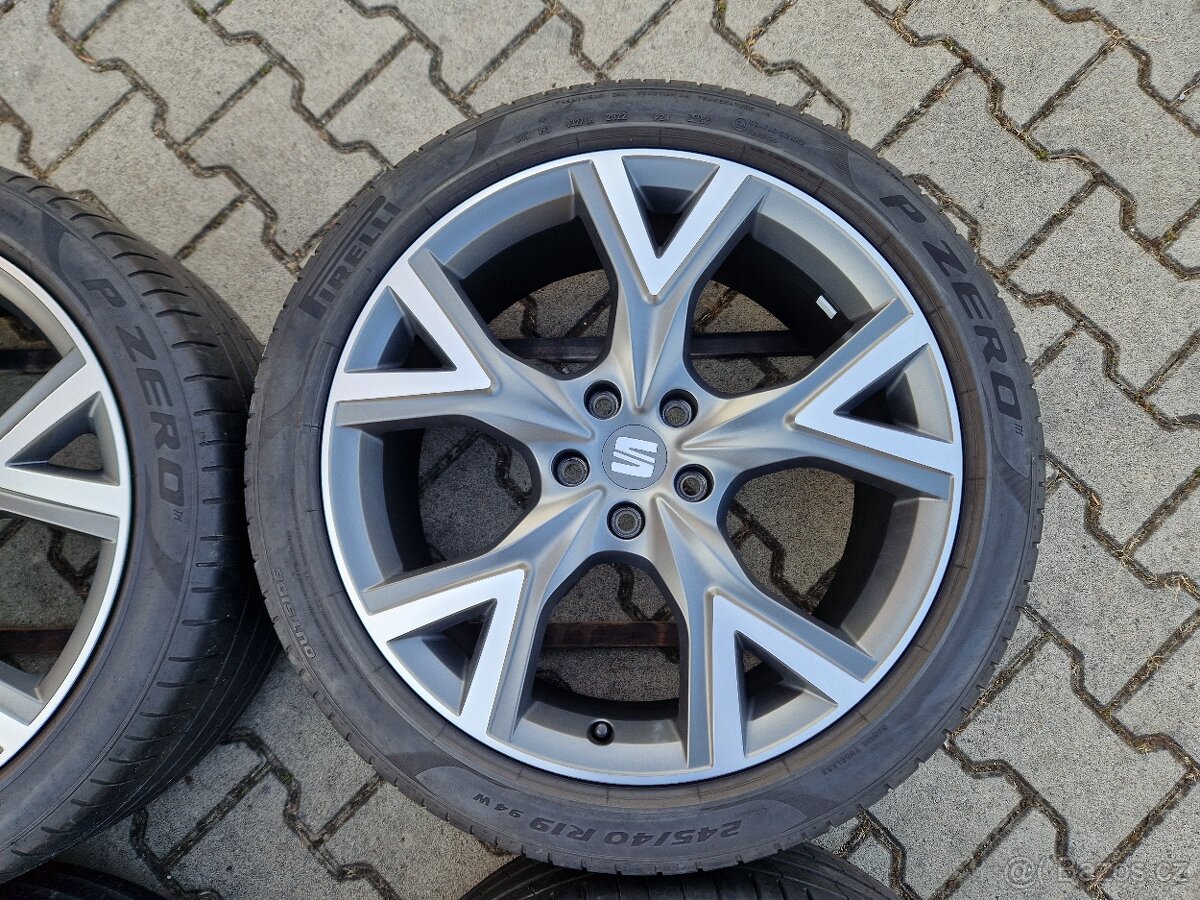 Kola Seat Ateca FR / Cupra Ateca / Škoda Karoq 8x19 ET45 - 7