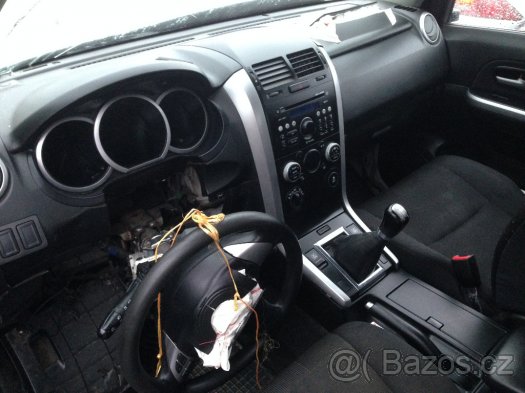 Suzuki Grand Vitara 1,9DDis 2008 4x4 - díly - 7