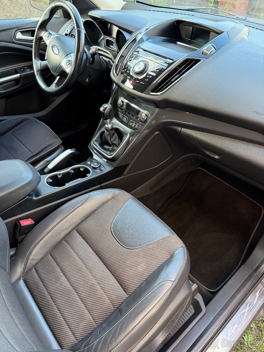 Ford Kuga 2.0TDCI 4x4 - 7