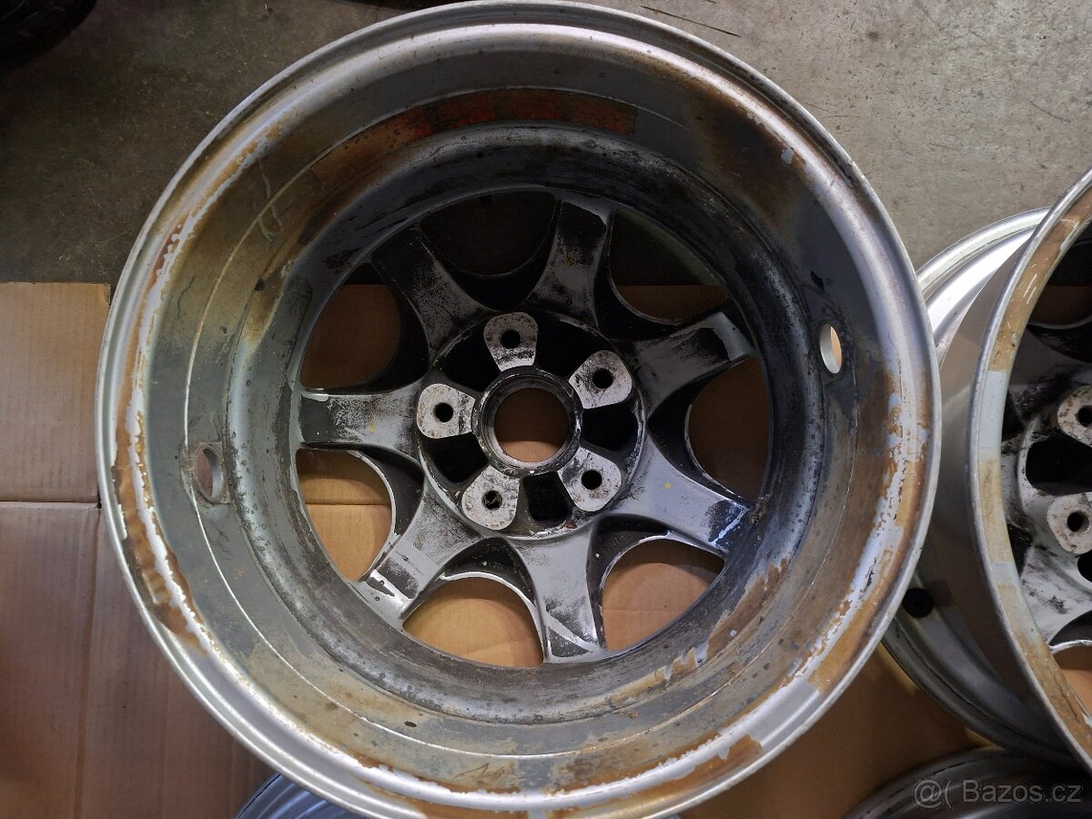 Porsche 928 S4 sada origo kol 7,5 a 9×16 - 7