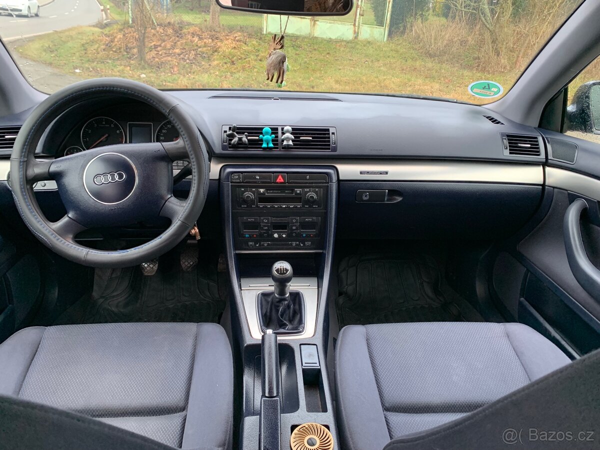 Audi a4 2.0 benzín 96 kw - 7