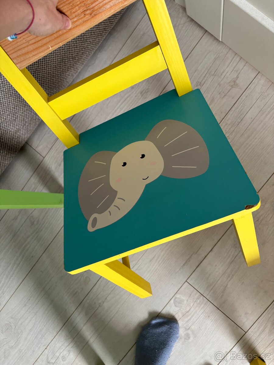 Dětský stoleček a židle - 7
