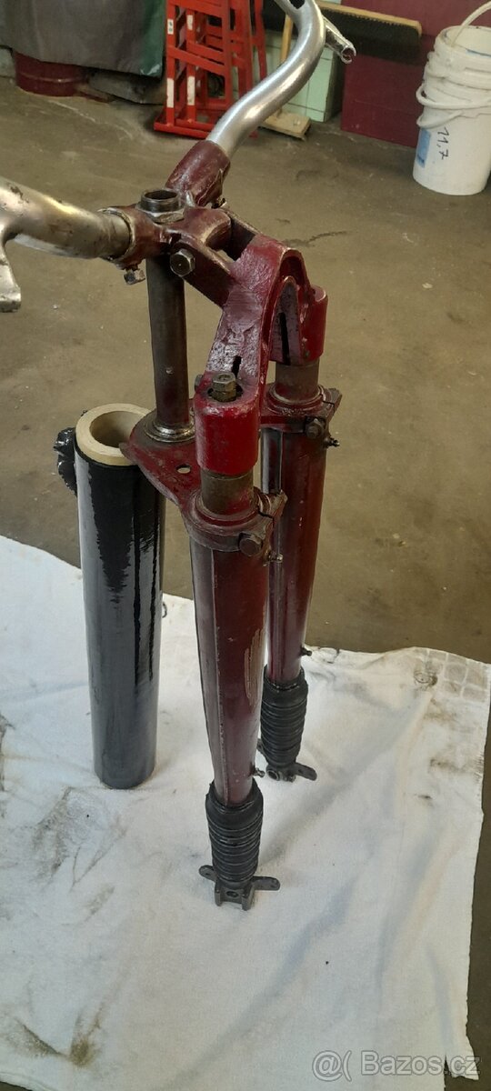 Jawa pérák přední vidlice - 7