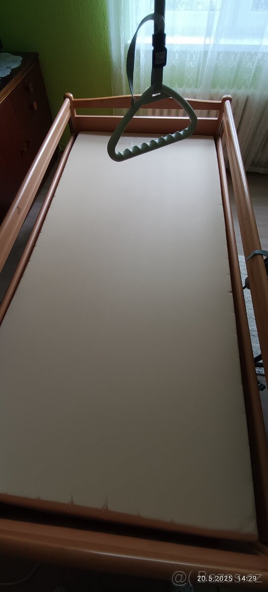 Elektrická polohovací postel Völker - repasovaná, funkční - 7