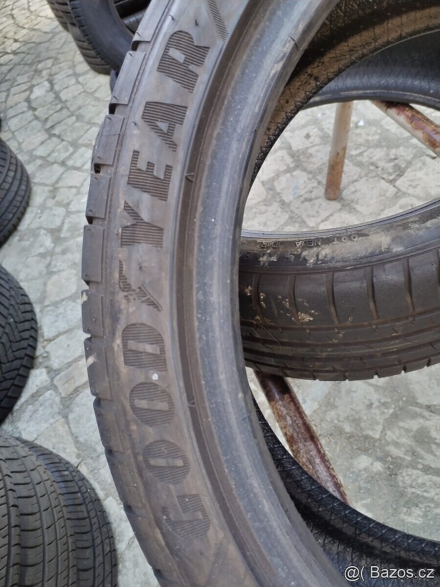 225/40/19 letni pneu GOODYEAR a CONTINENTAL 225/40 R19 - 7