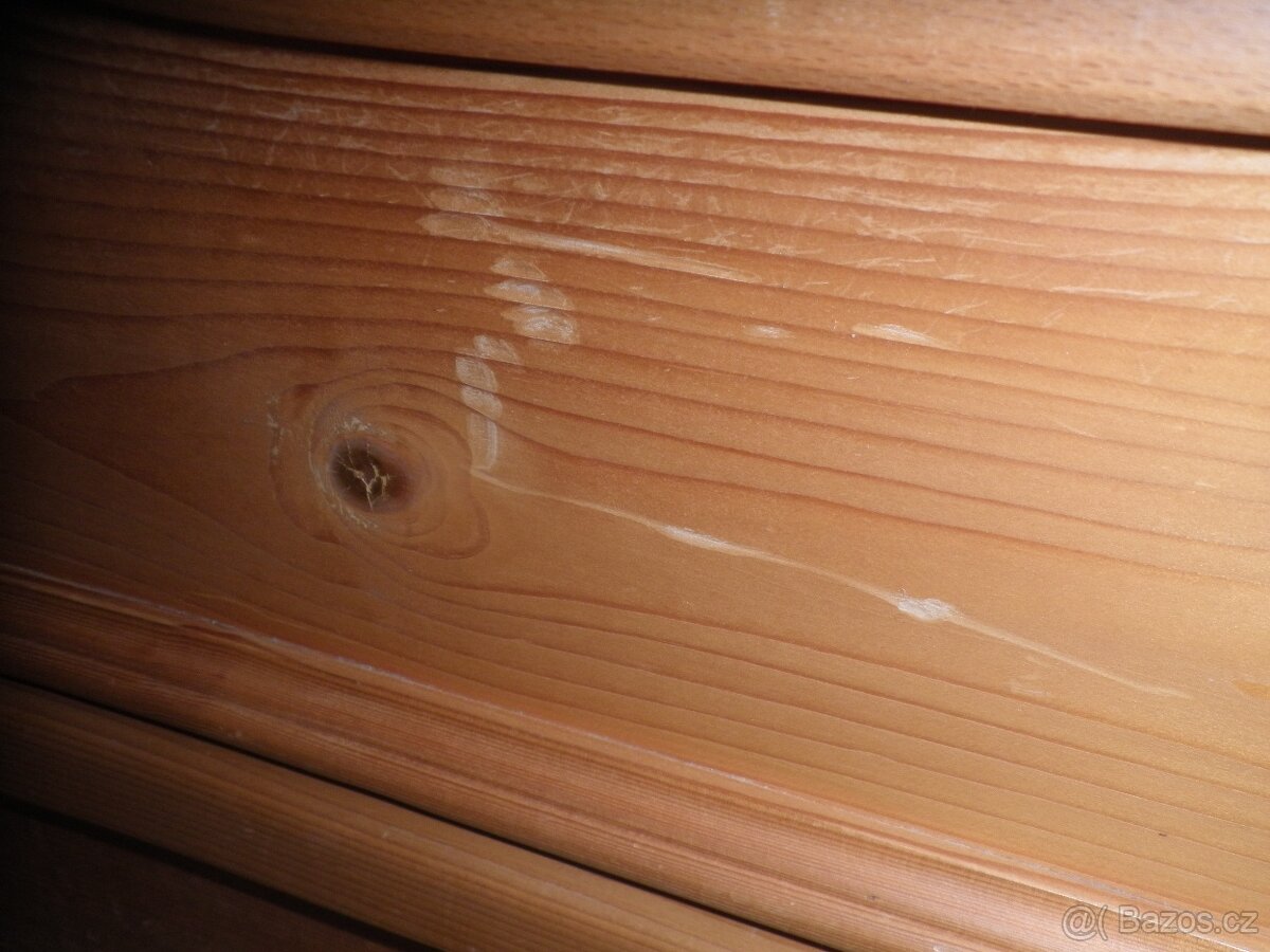 Dřevěná manželská postel s rošty - 7