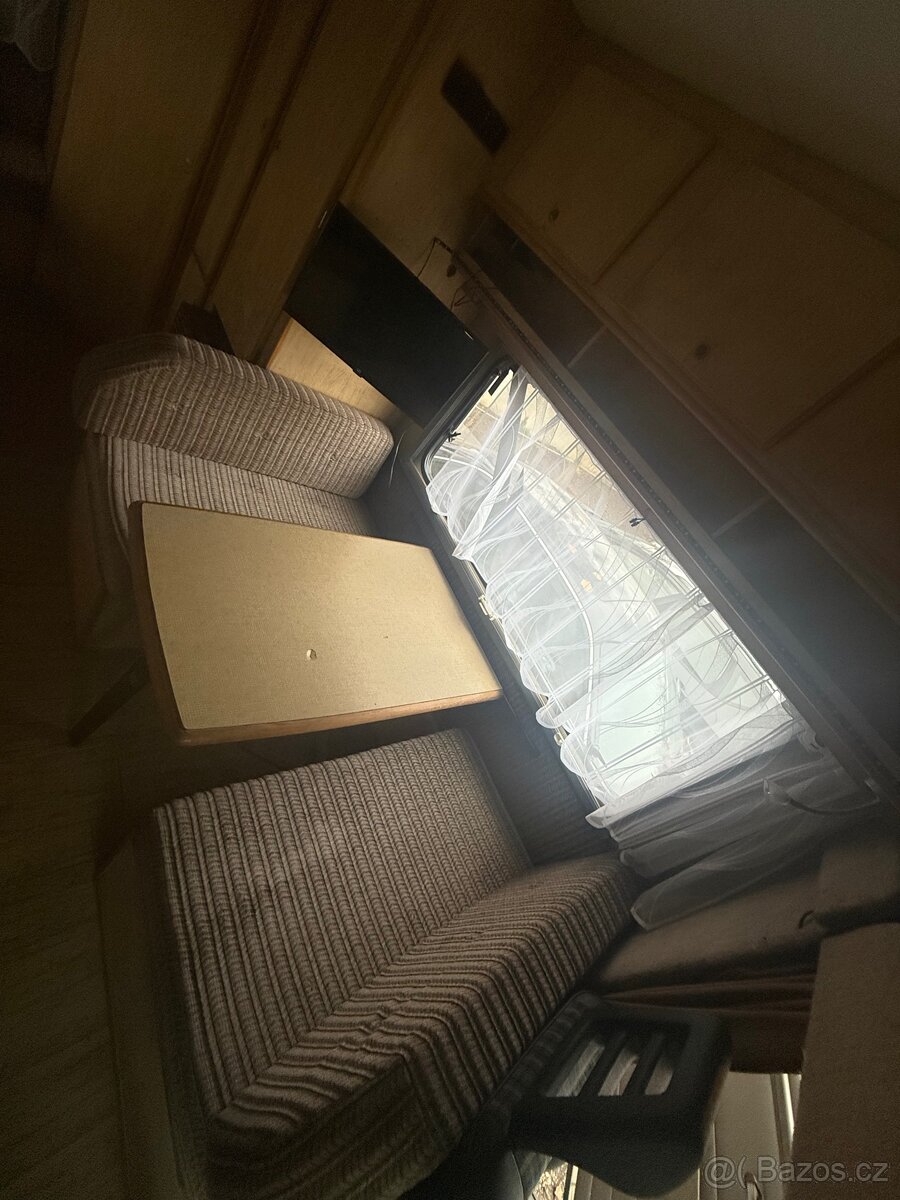 Obytný vůz Peugeot J5 - 7