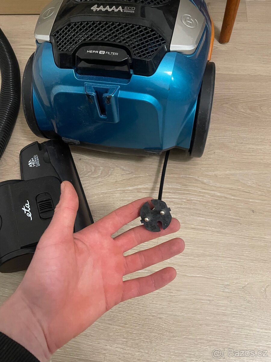 Vysavač - 7