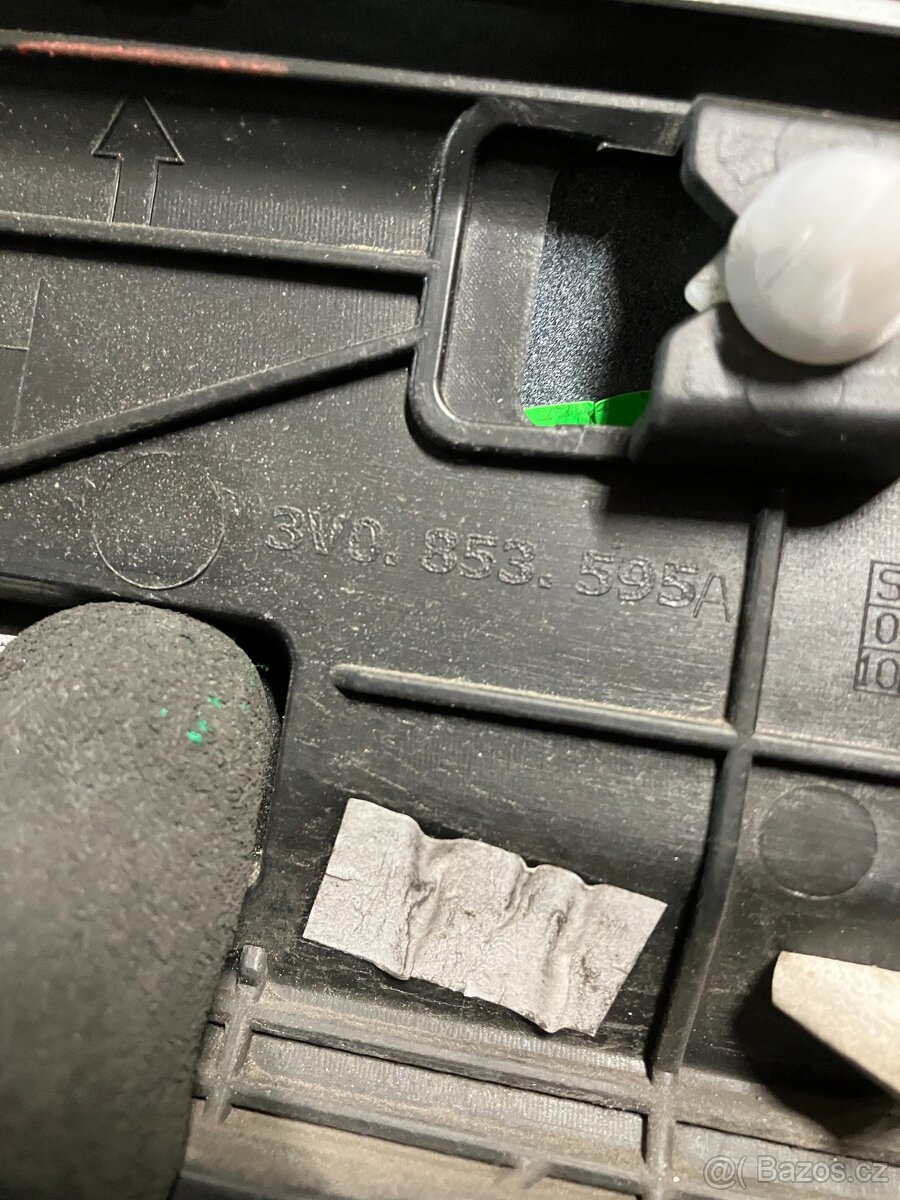 lista pro leve zadni dvere Superb 3 3V0853595A - 7