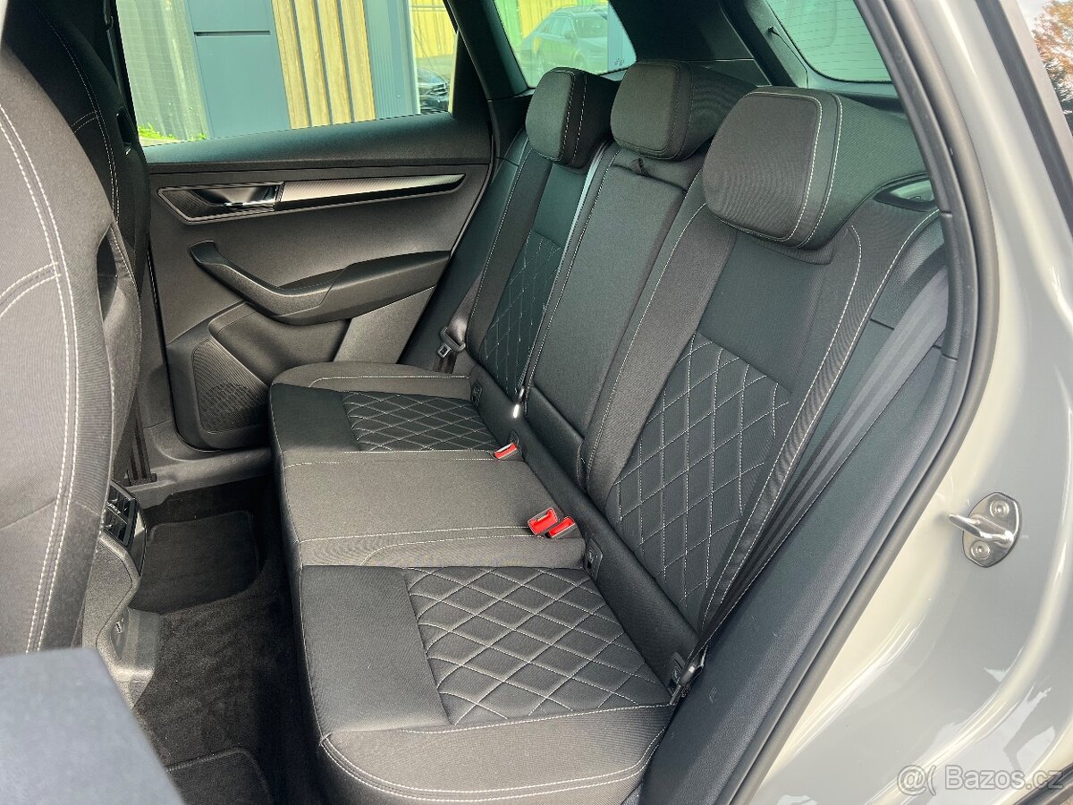 Škoda Karoq 1.5 TSI 110Kw SPORTLINE Virtuál M2023 - ZÁRUKA - 7