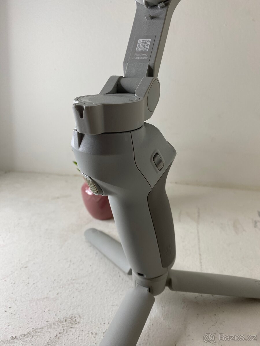 DJI Osmo Mobile SE – stabilizátor pro telefon - 7