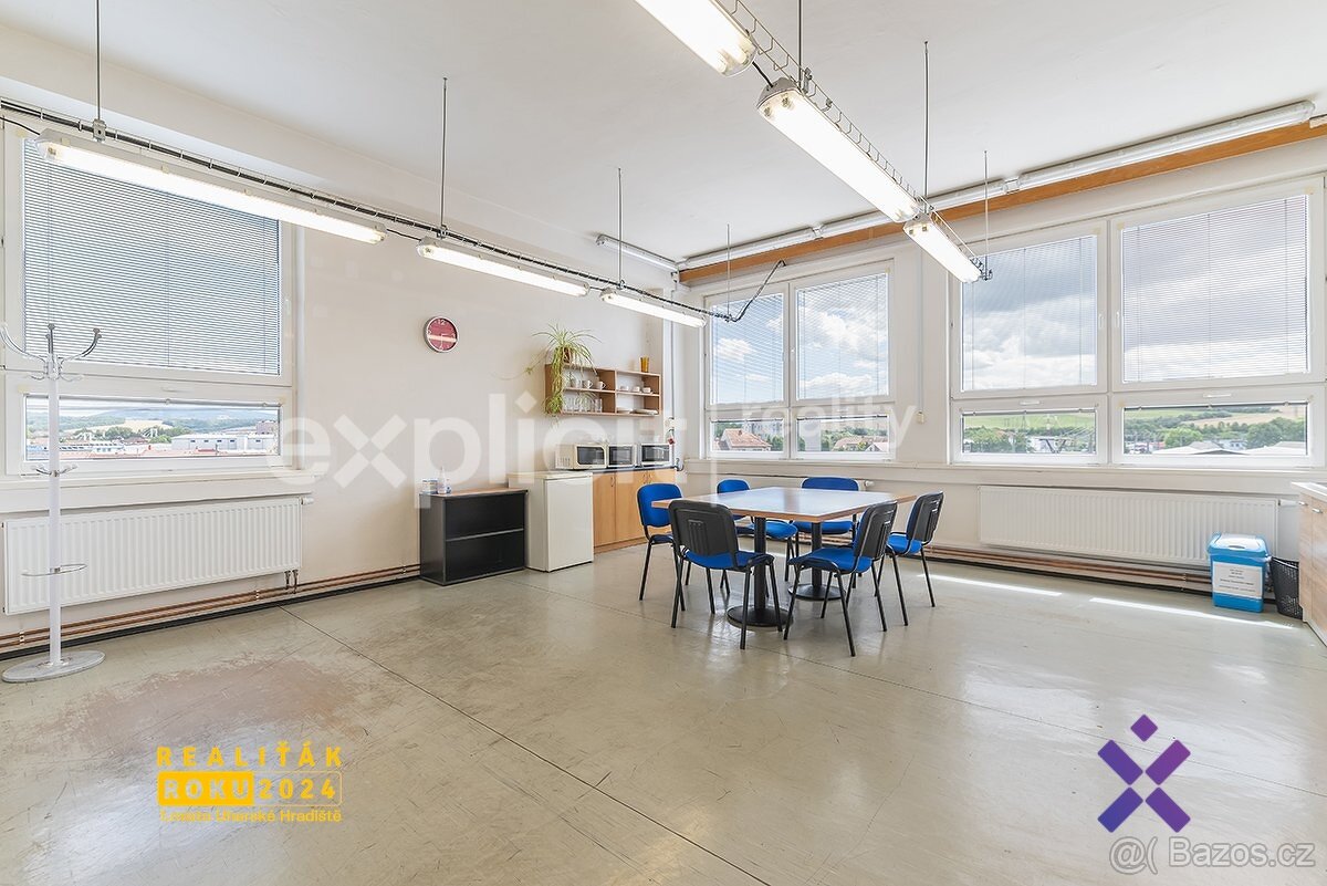 Prodej komerčního objektu - sklady s rampou, lehká výroba, k - 7