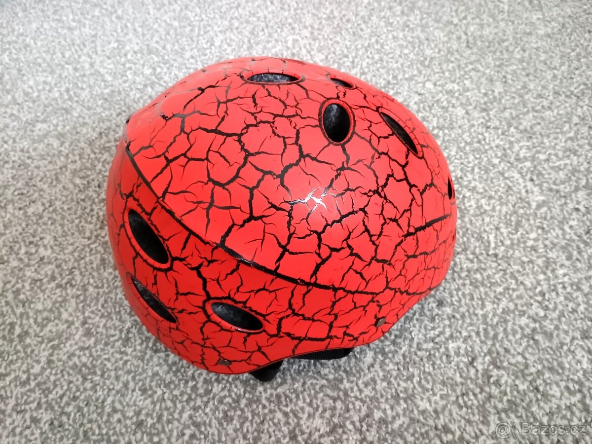 Přilba na kolo pro dítě vel. M velmi zachovalá - 7