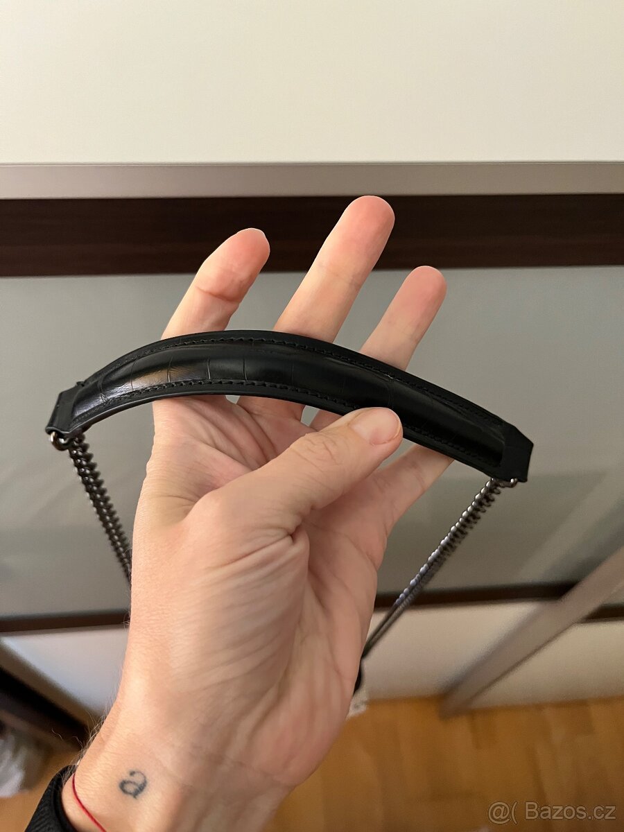 Nova cerna mini kabelka Zara - 7