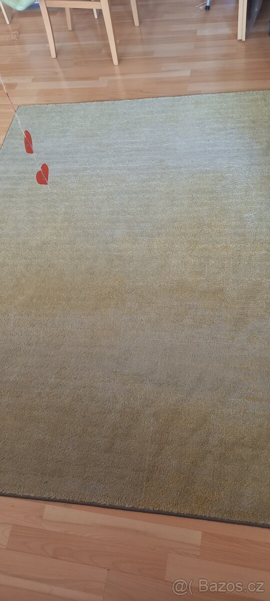 Kvalitní zelenkavy koberec 132 x 190 cm - 7