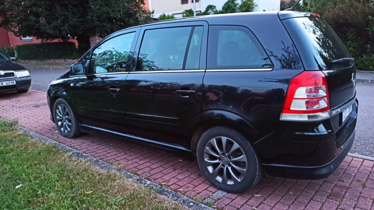 Opel Zafira - 7