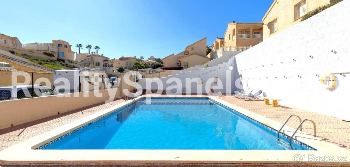 4+kk (125 m²) s privátním pozemkem o velikosti 250 m² - 7