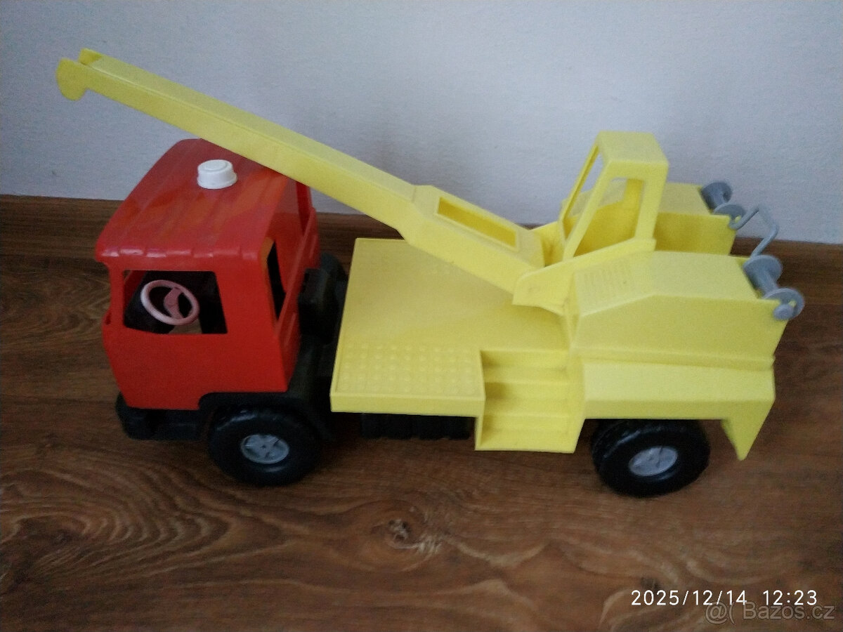 ITES IGRA CHEMOPLAST ŠKODA LIAZ autojeřáb retro hračka - 7