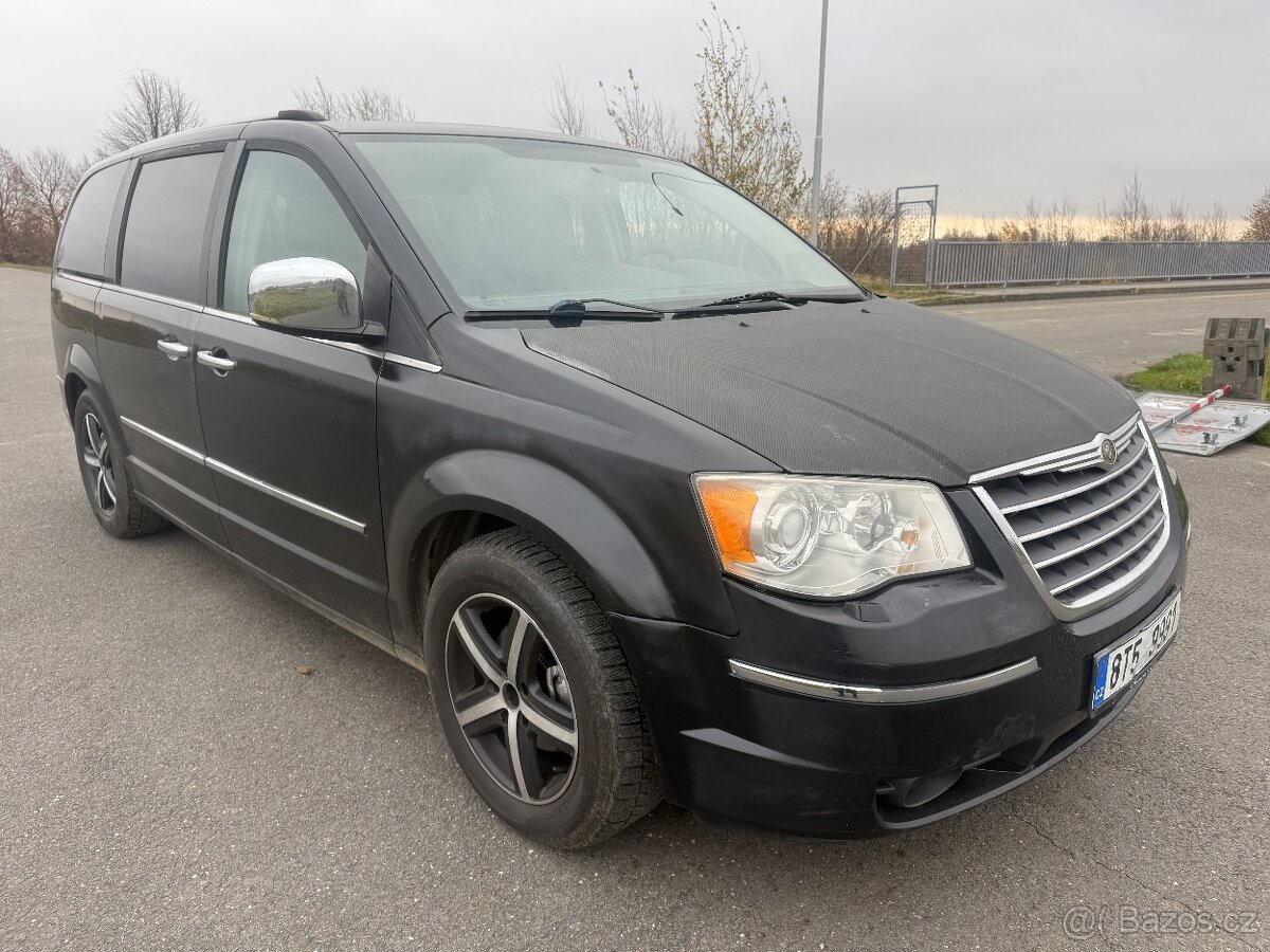 Chrysler Grand Voyager 2,8 CRD Automat 7mist stl 10/27 - 7
