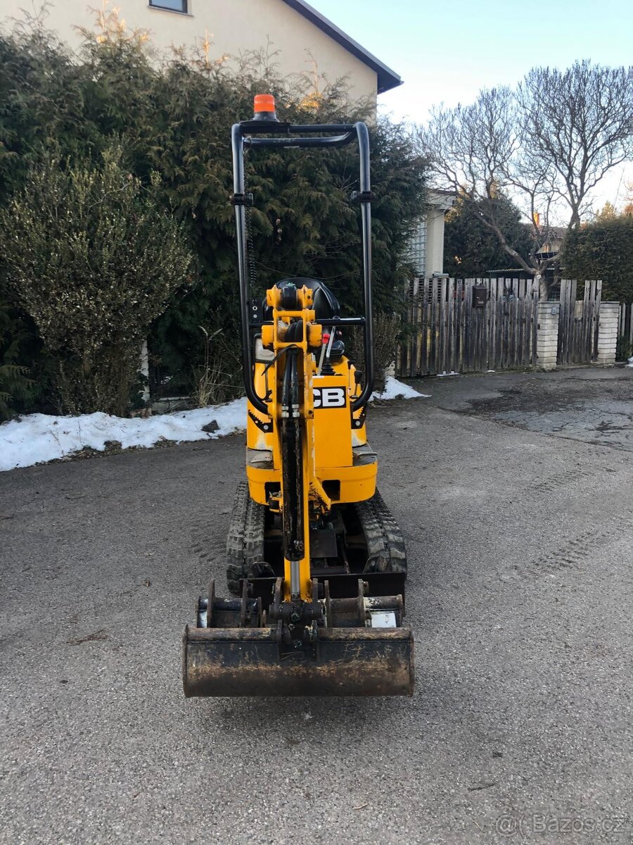 K prodeji JCB 8008 minibagr - 7
