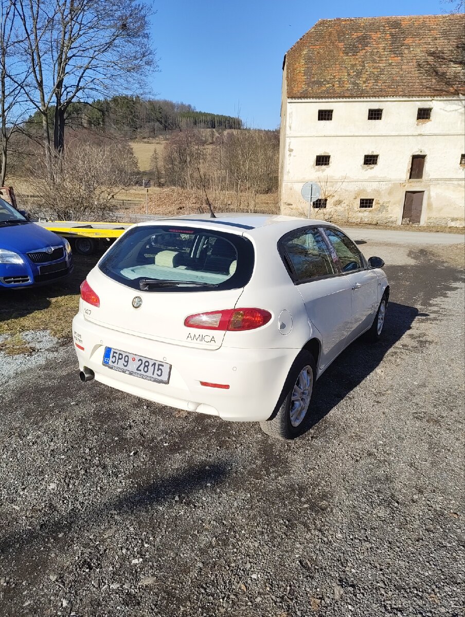 Alfa Romeo 147 1.9 JTDm 88kw - 7