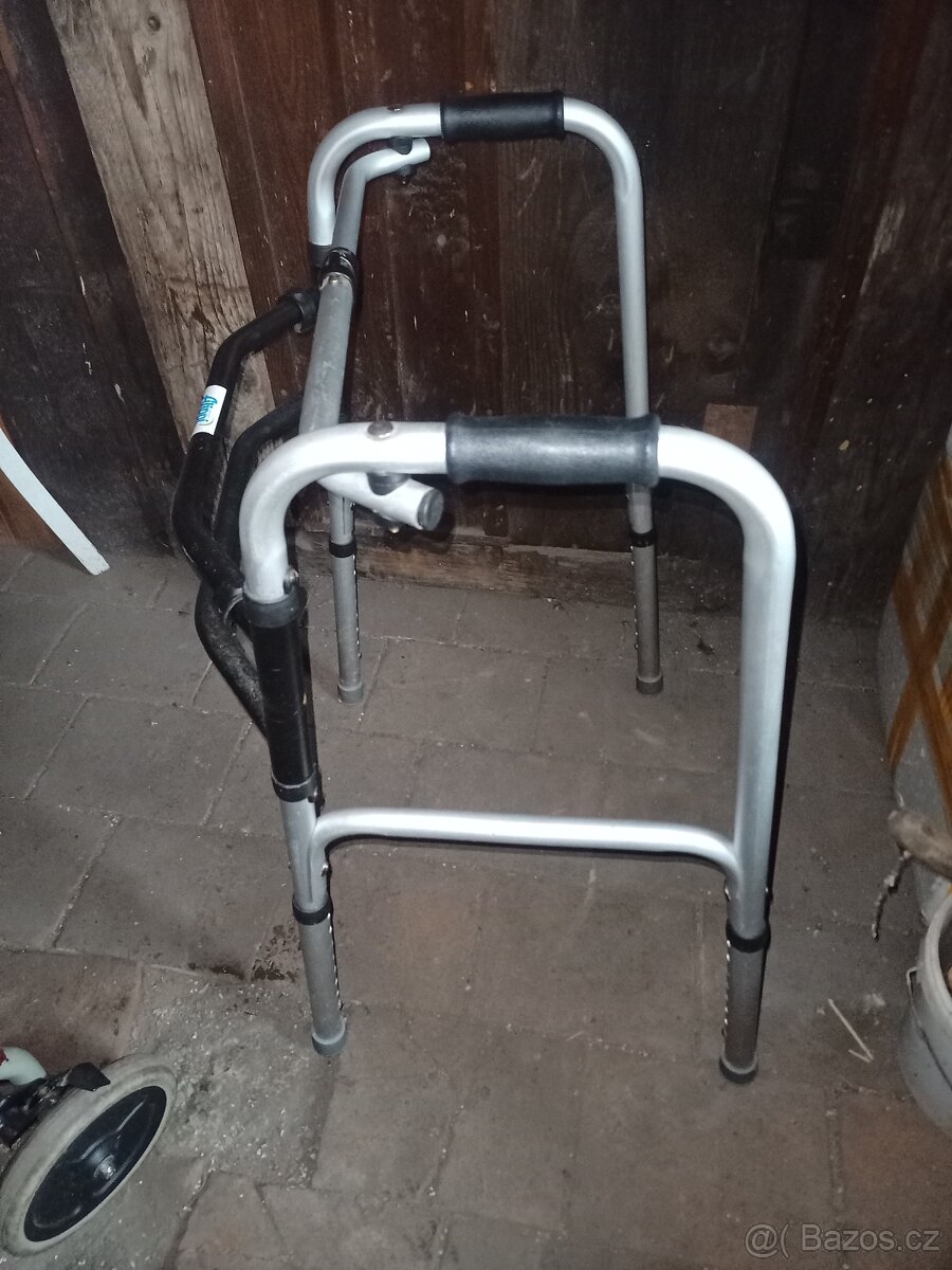 Prodám chodítko pro seniora - 7