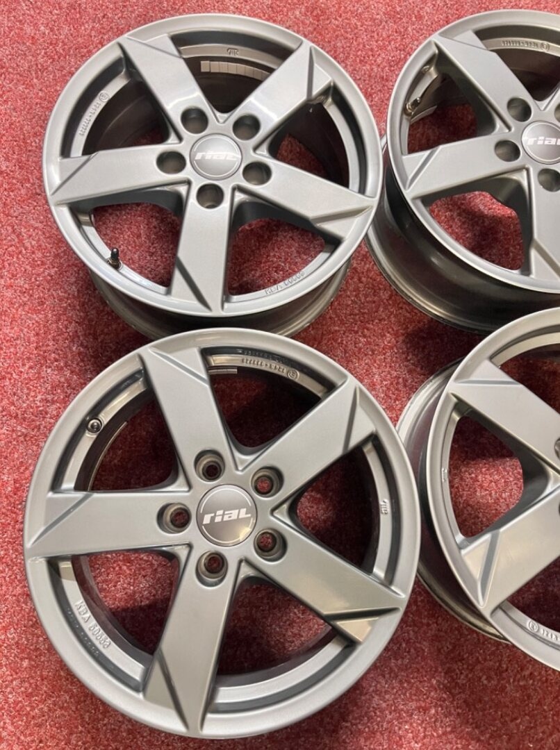 5x112 R16 alu disky Rial - ET 33 - 7