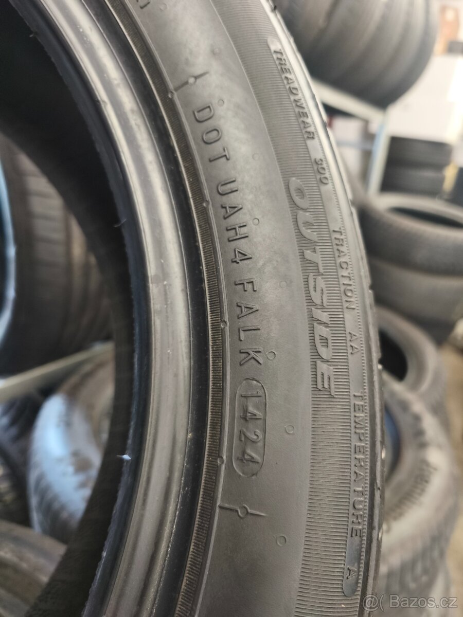 205/50/17 - 7