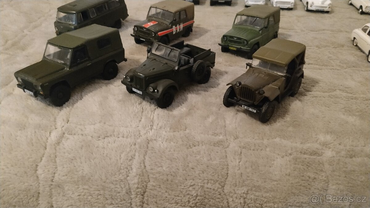 Modely autíček 1:43 - 7