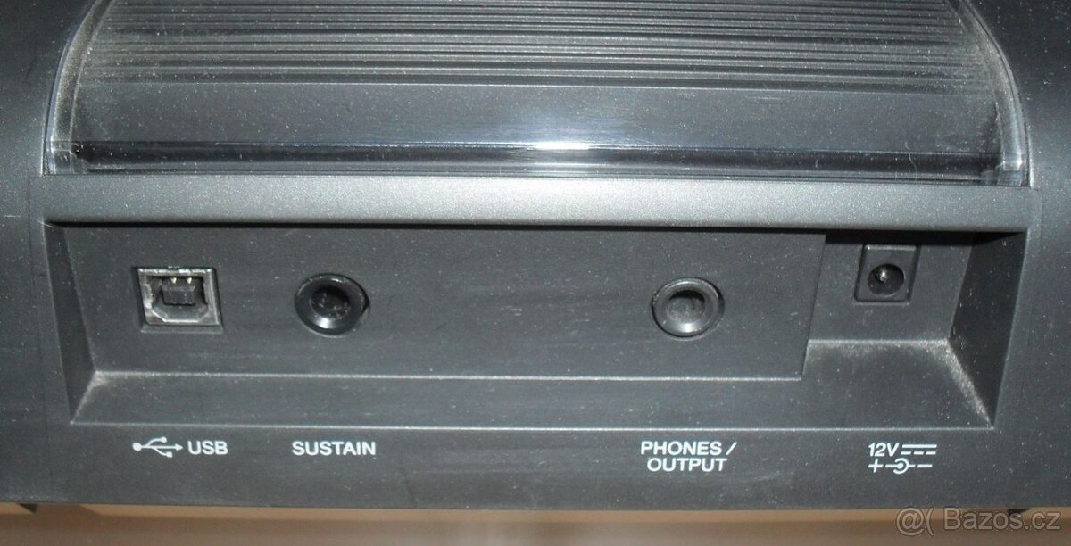 Yamaha PSR E423 - 7