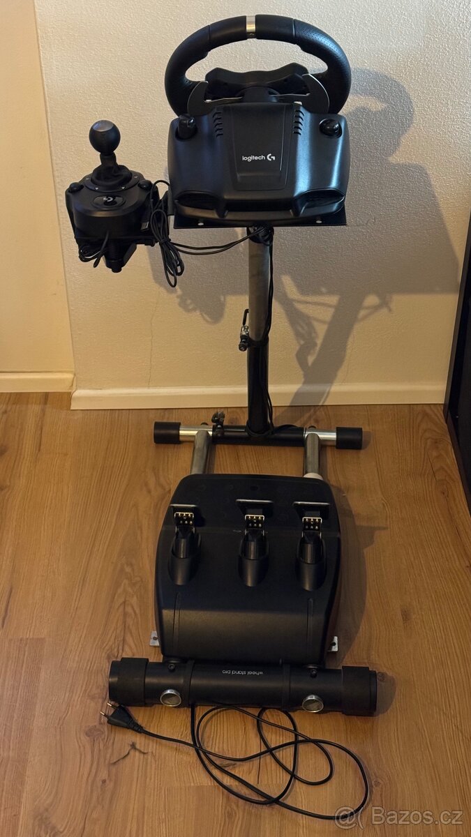 Logitech G920 + řadící páka + stojan - 7