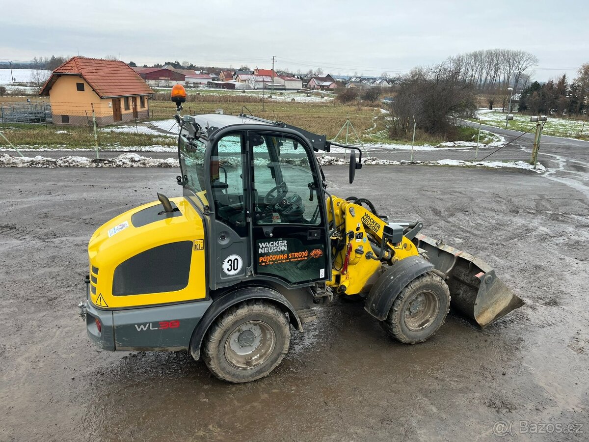 kloubový nakladač WACKER NEUSON WL38 - 7