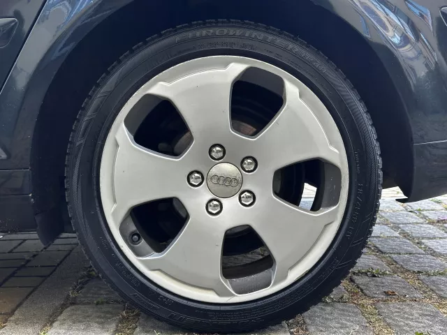 Audi A3 1.9 TDI 77kW Sportback Navi ALU R17 Tempomat - 7