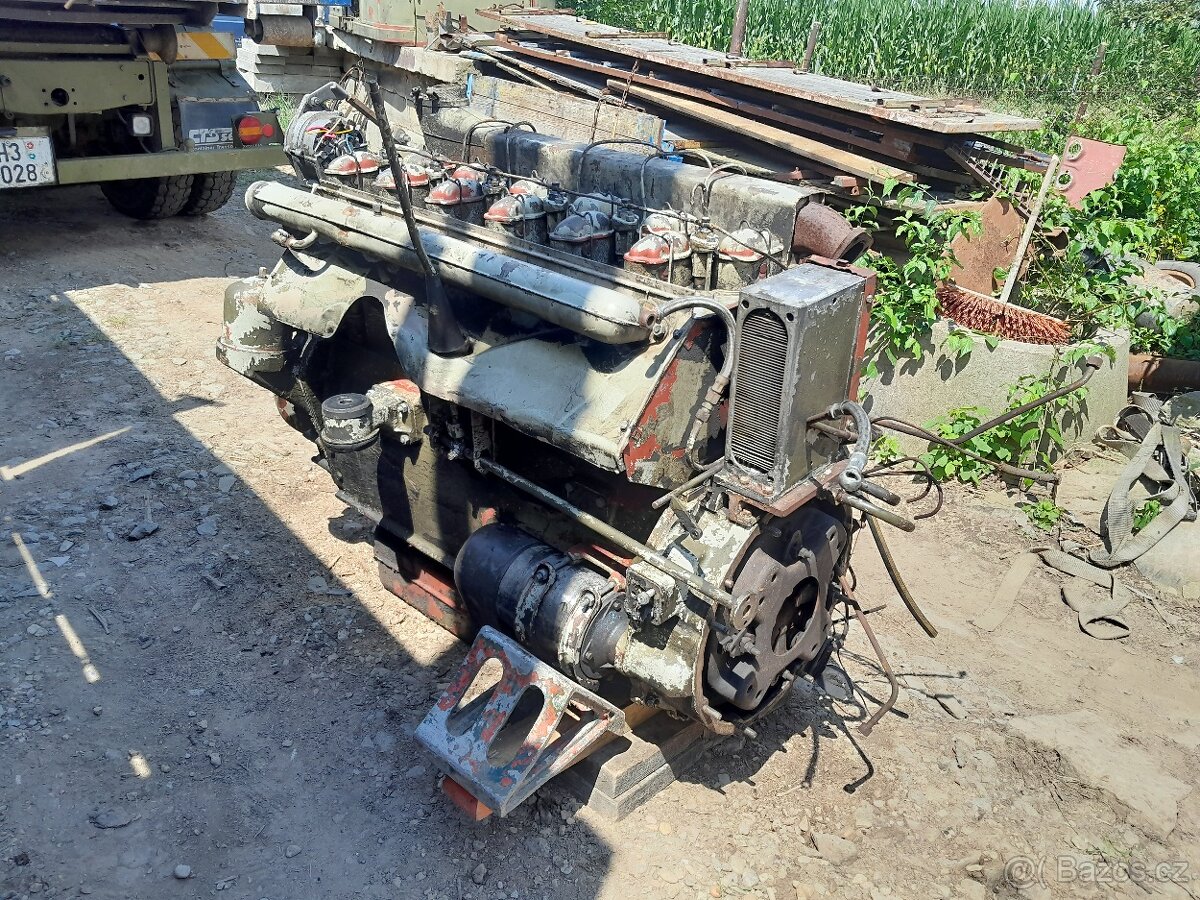 Praga V3S motor M2 - 7