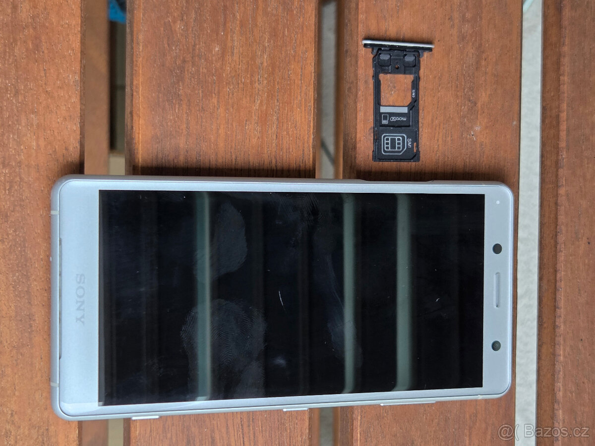 Sony Xperia XZ2 Compact 64GB Šedá - 7