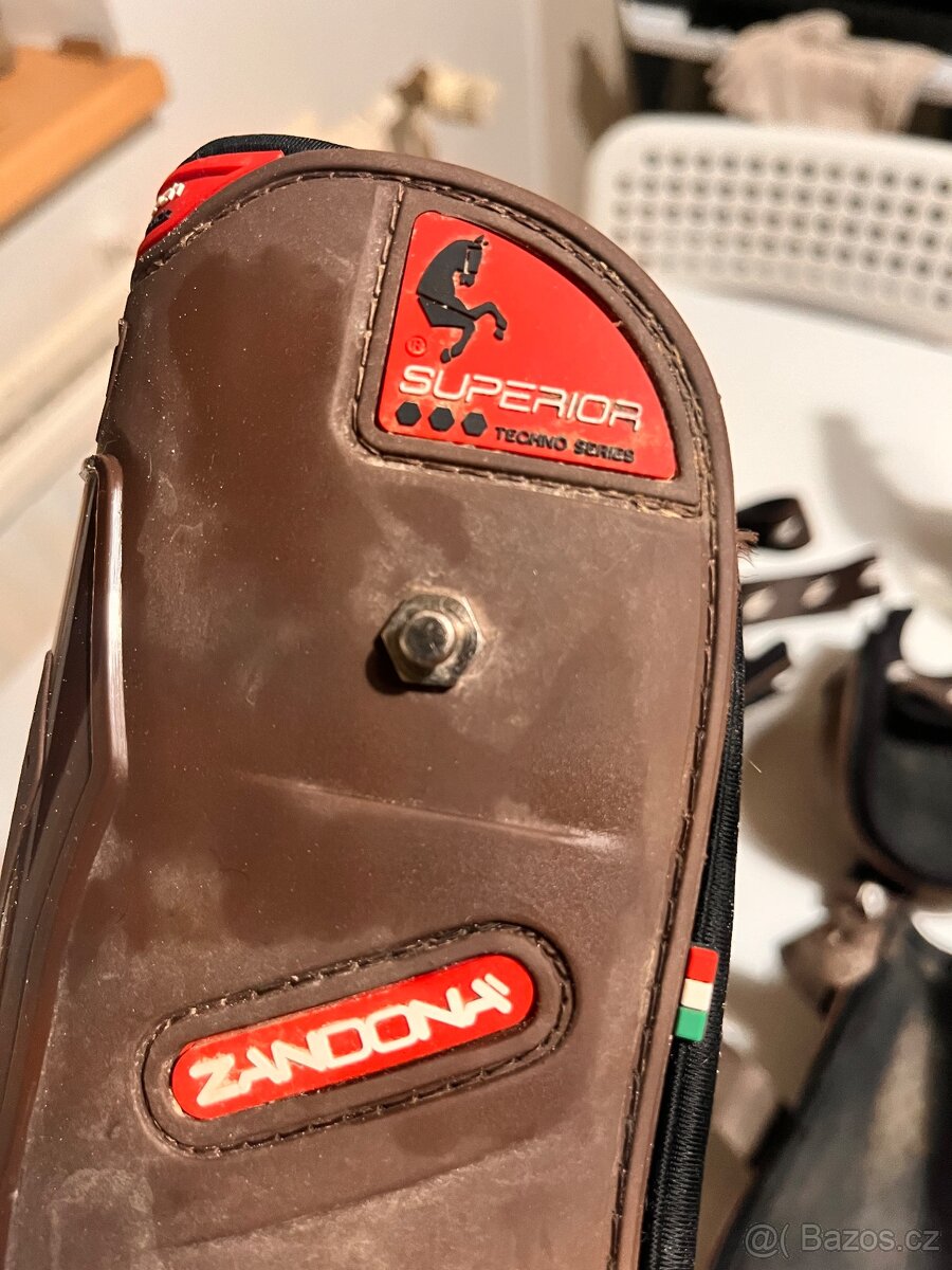 Zandona sada kamaše - 7