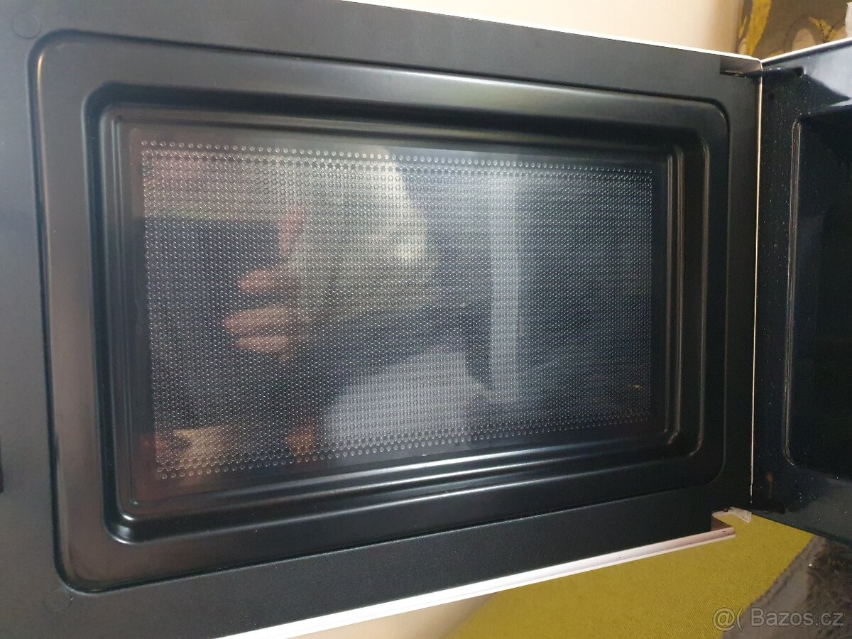 Mikrovonná trouba SAMSUNG - 7