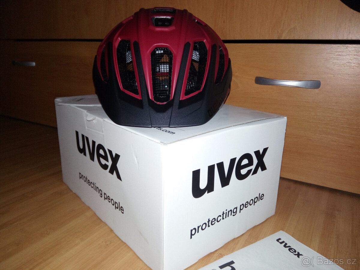 Nová přilba Uvex Quatro CC, 56-61cm - 7