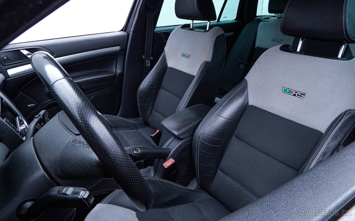 Škoda Octavia Combi RS 2.0 TDI - 7