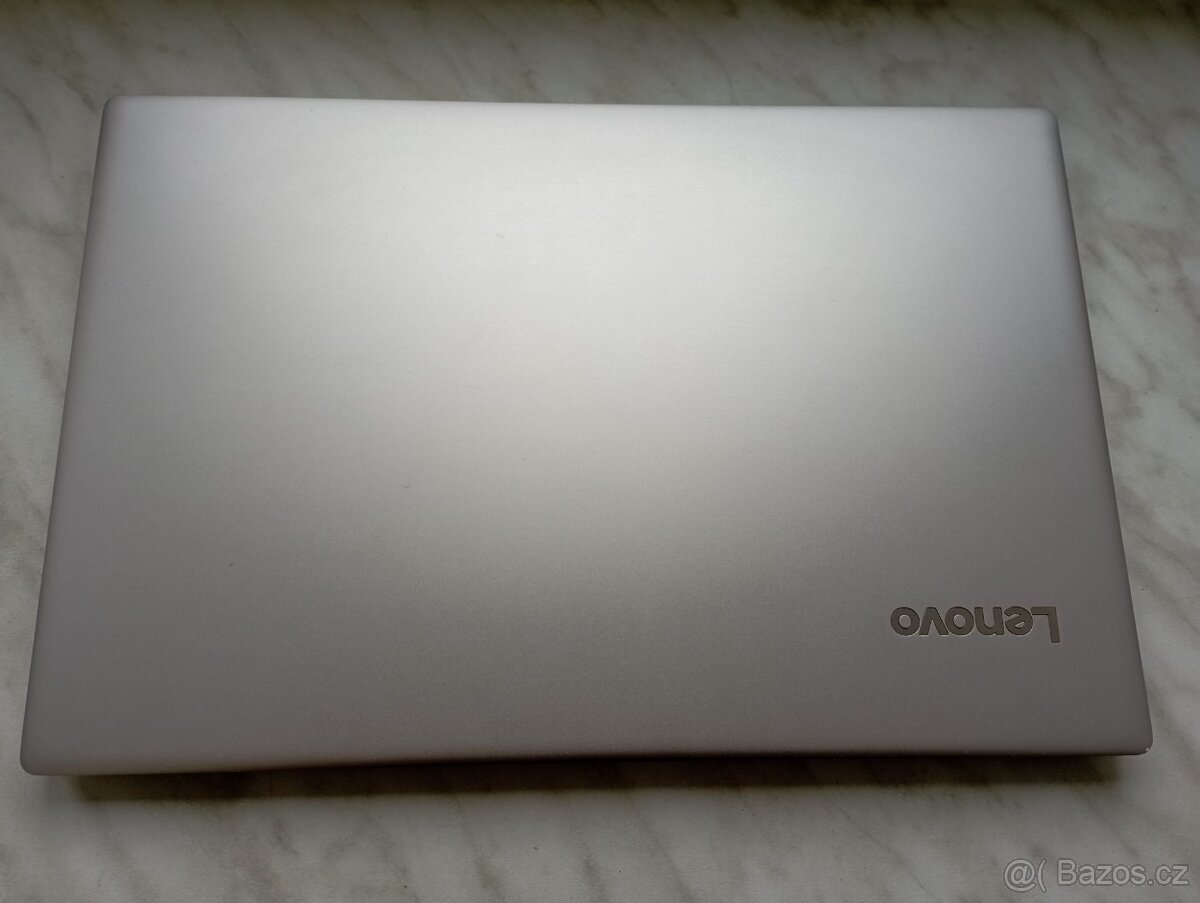 Lenovo 720 s Herní 4 jádro ddr4 ssd Full HD - 7