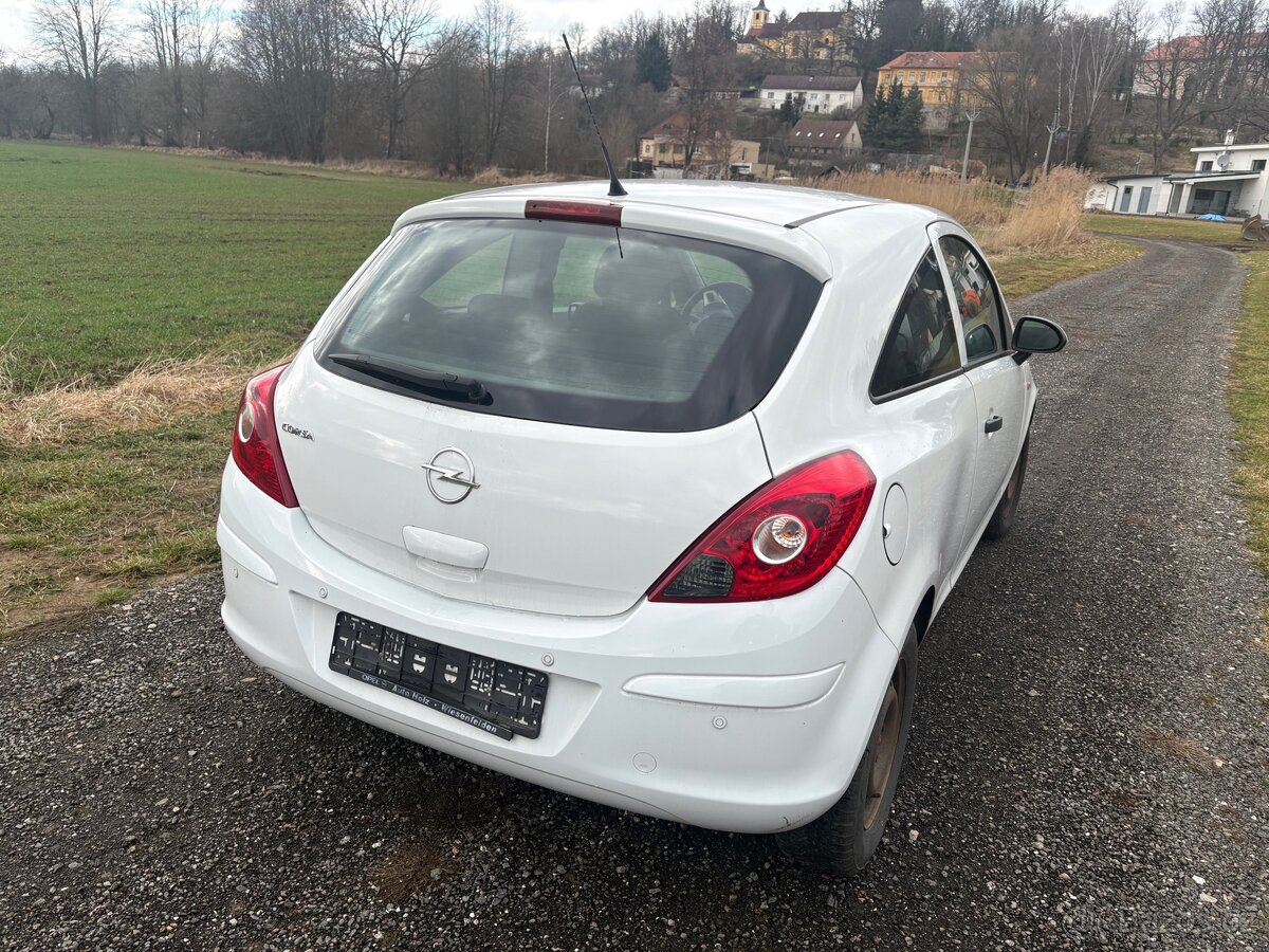 Opel Corsa 1.3 2009 - 7