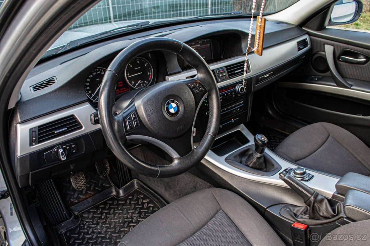 BMW Rad 3 Touring 318d E91 105kW - 7