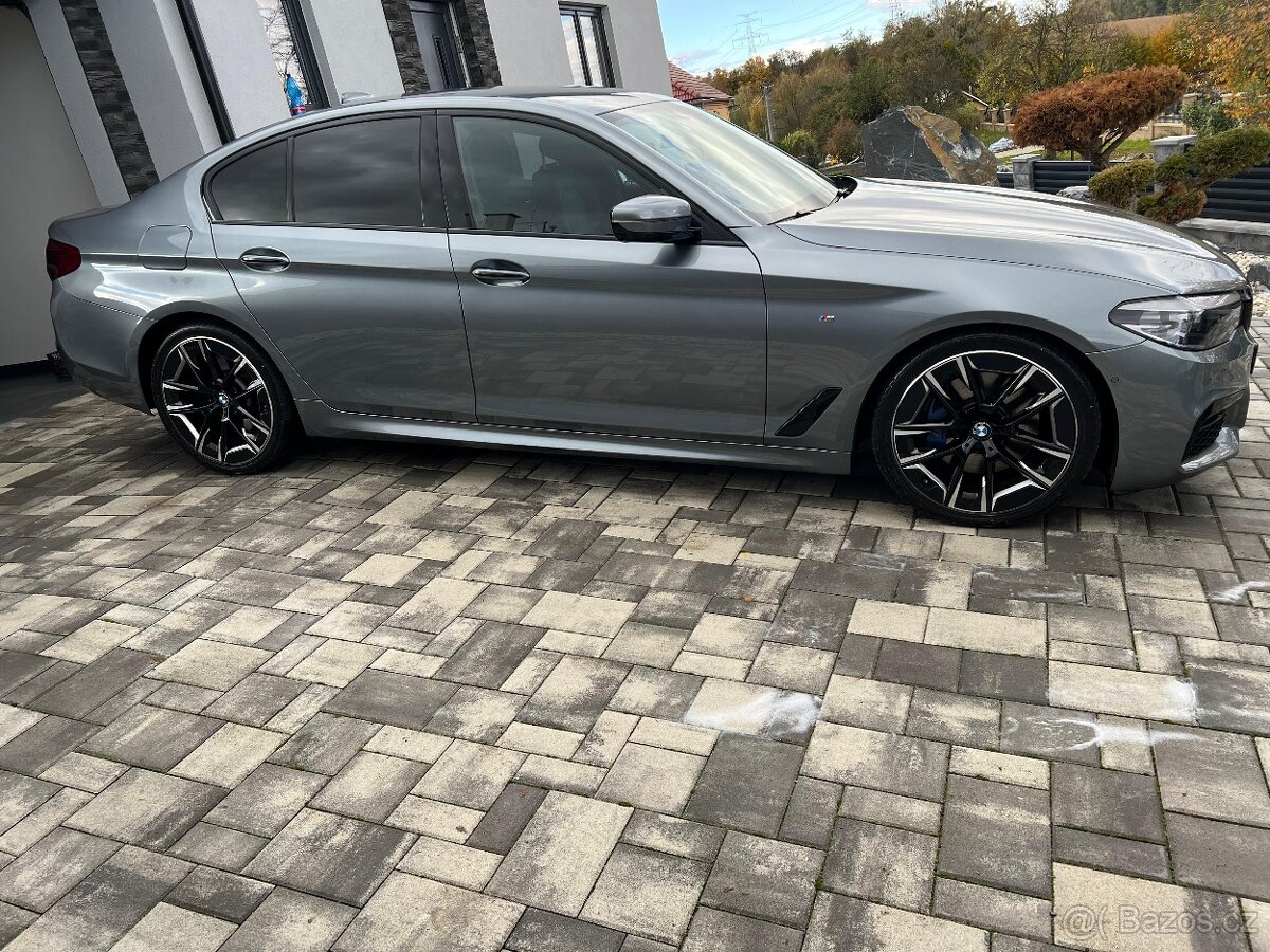 BMW 530xd xDrive • M Sport • Harman/Kardon • Navi • Kamera • - 7