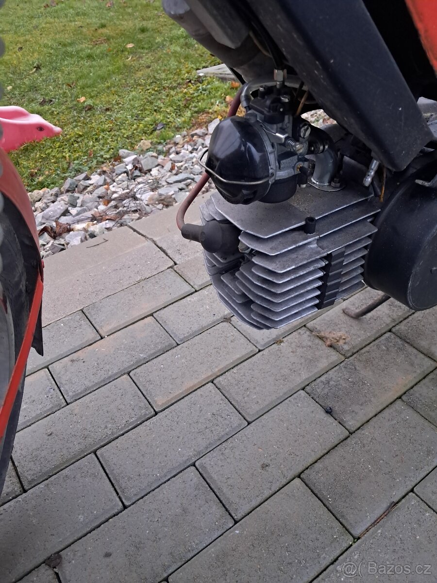 Babeta 225 Jawa 05 typ 555 - 7