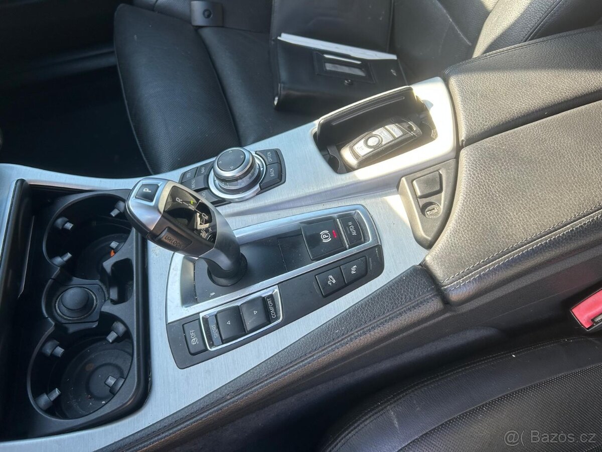 BMW F11 535XD 230kw Mpaket - díly - 7