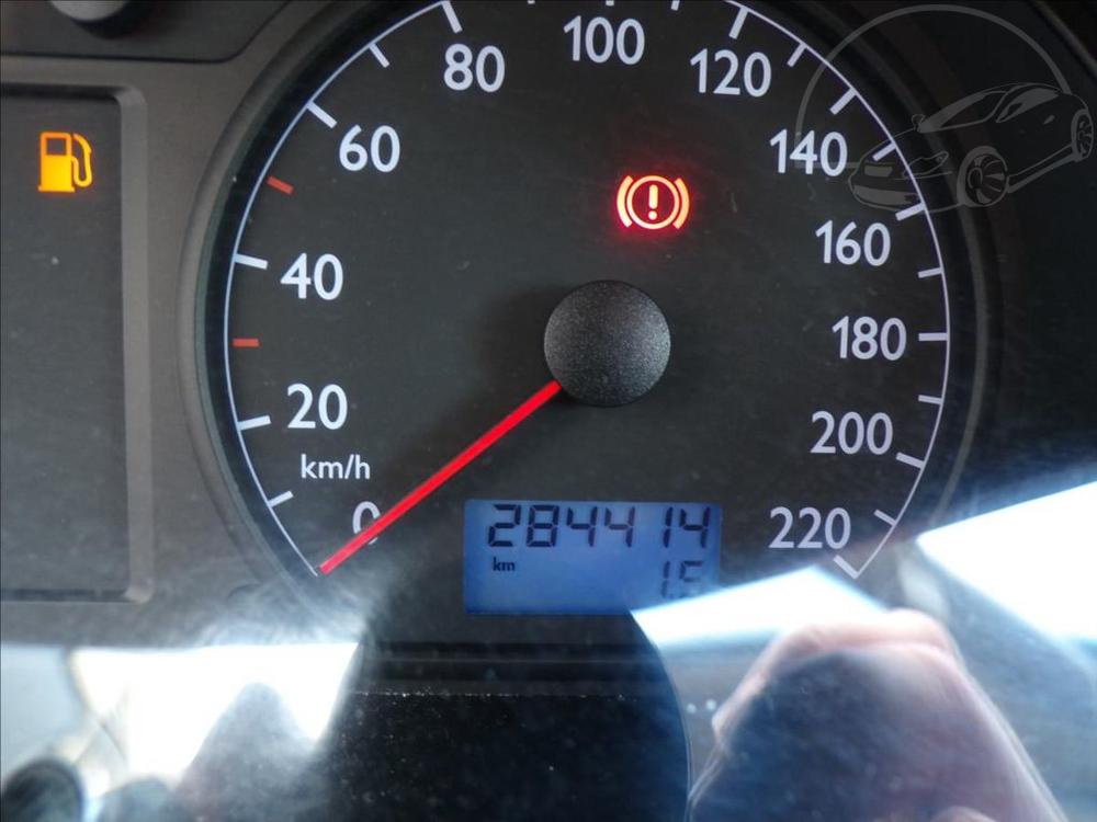 Volkswagen Polo 1,2 i BASIS-Hned odjíždíte - 7