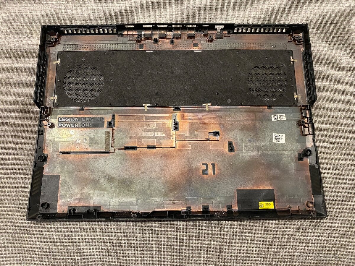 Díly z notebooku Lenovo Legion 5 (15ACH6H) - 7