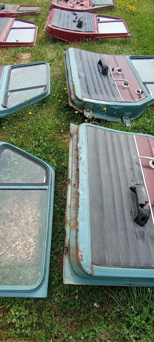 Dveře Škoda 1000mb, zadní čelo a mřížky - 7