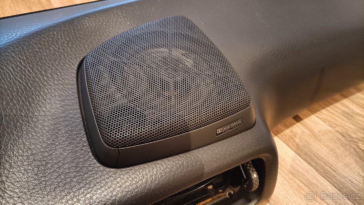 Volvo Dolby Surround Pro Logic - 7