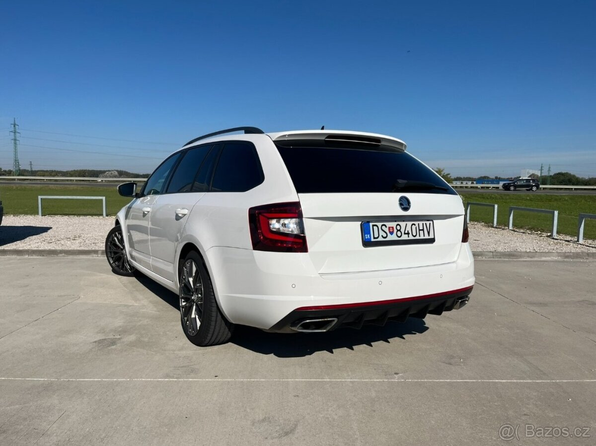 Škoda Octavia Combi 2.0 TDI RS DSG - 7